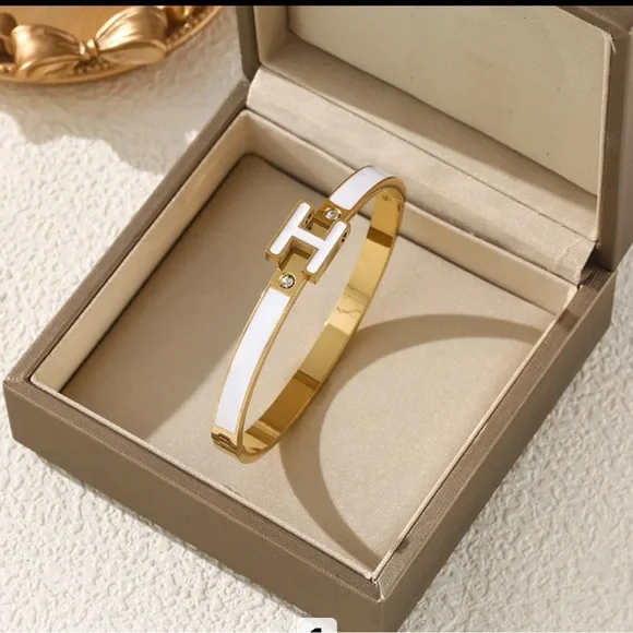 Enamel Letter H Bangle Bracelet - Picture 4 of 10